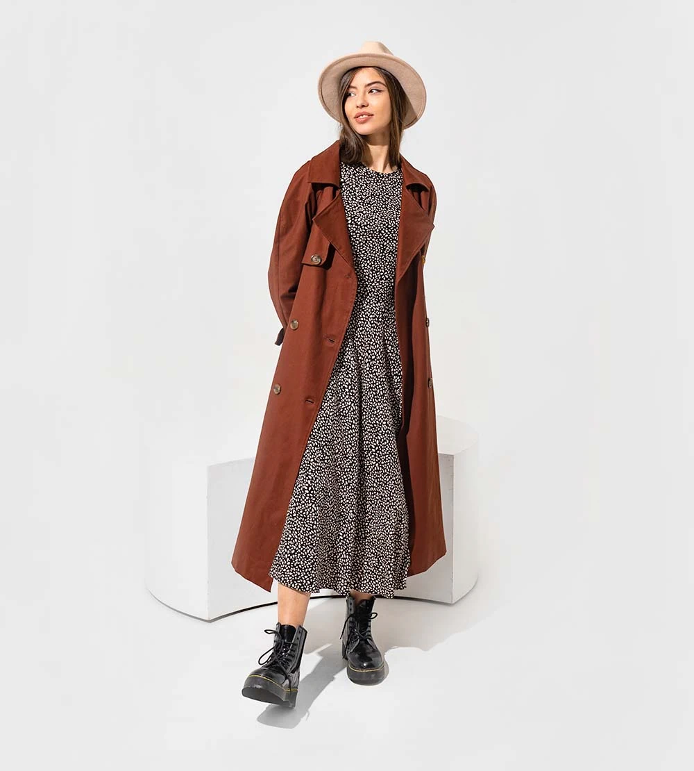 clothingstore2-woman-pic15